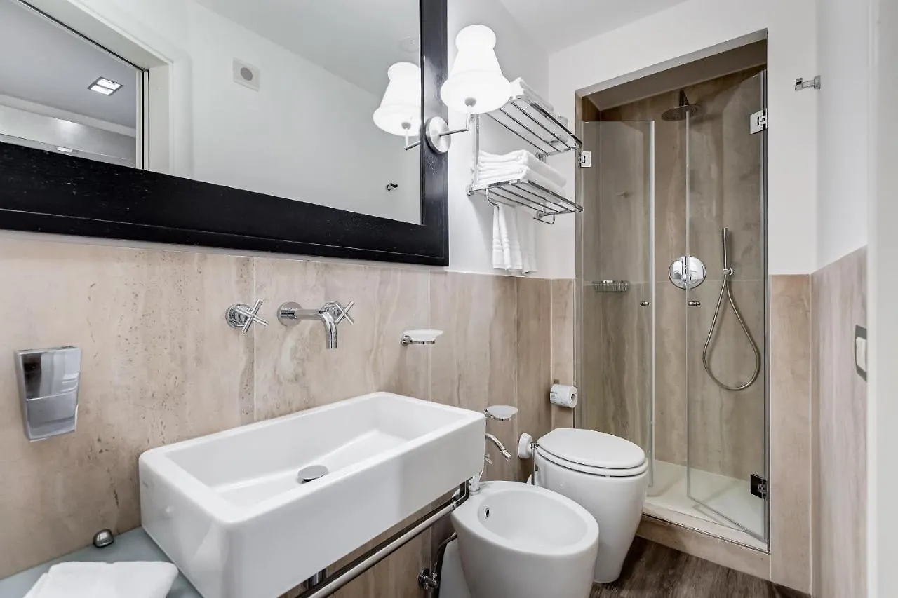 Residenza A -Via Veneto Fashion Rooms -Self Check-In Rom