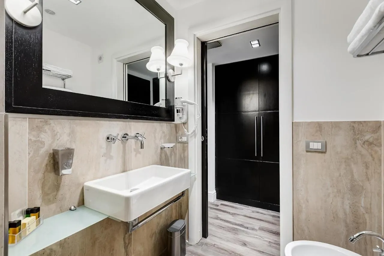 Residenza A -Via Veneto Fashion Rooms -Self Check-In Rom Italien
