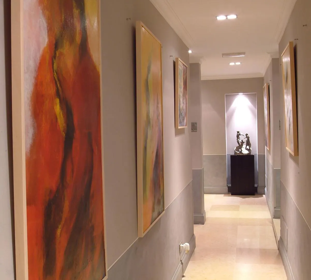 Residenza A -Via Veneto Fashion Rooms -Self Check-In Rom 4*,